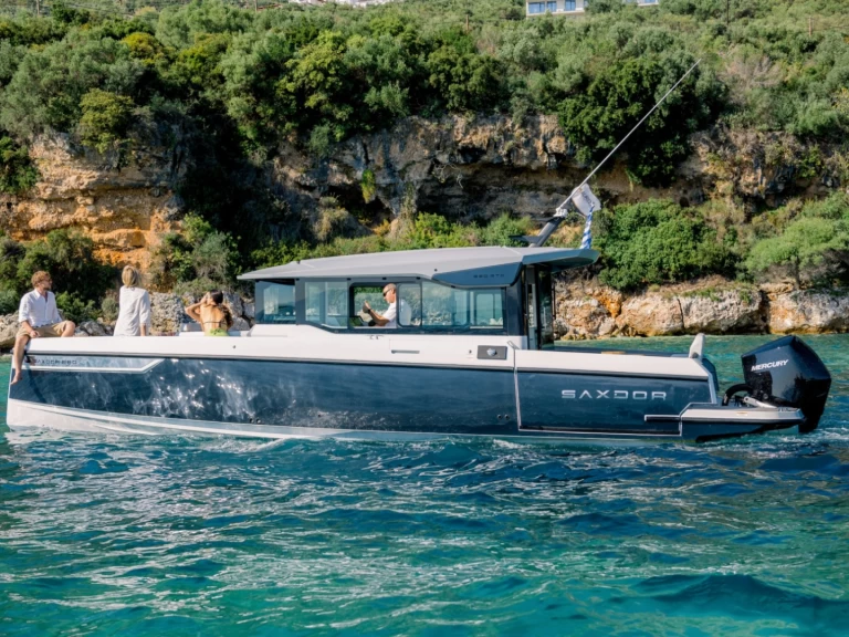 Motorová loď k pronájmu v Gouvia za nejlepší cenu