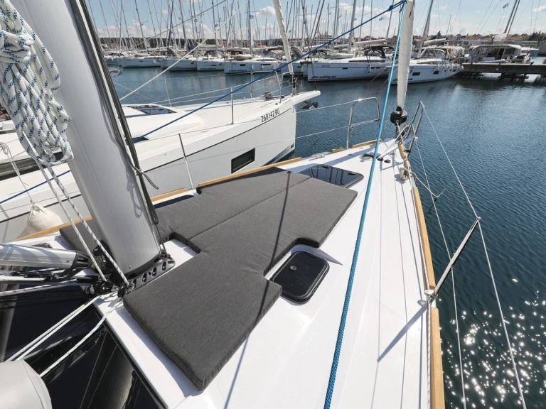 Pronájem Plachetnice v Biograd Na Moru -Elan Impression 40.1