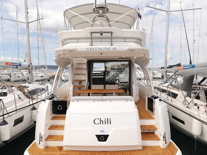 Pronájem lodi Biograd Na Moru lákavé ceny Greenline 45 Fly