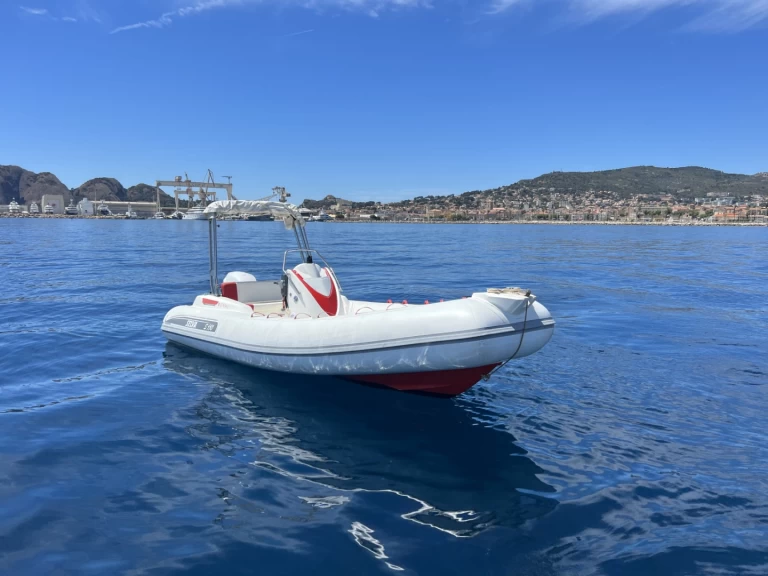 Selva Sport S.550 jednotlivci a charterové společnosti v La Ciotat
