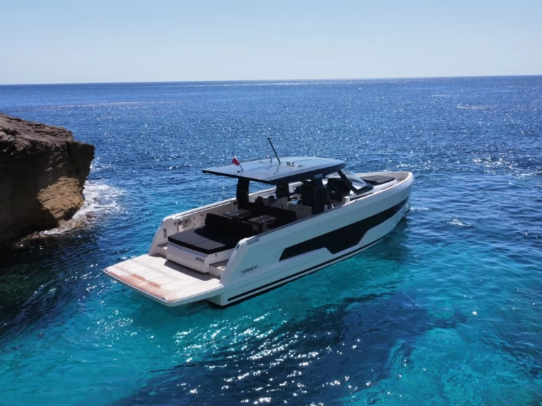 Pronájem lodi Fjord 41XL v Bonifacio na Samboatu