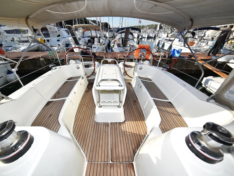 Pronájem lodi Jeanneau Sun Odyssey 44i v Pula na Samboatu