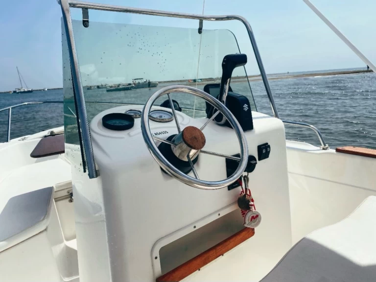 Pronájem Motorová loď v Port-Camargue -B2 Marine Cap Ferret 500