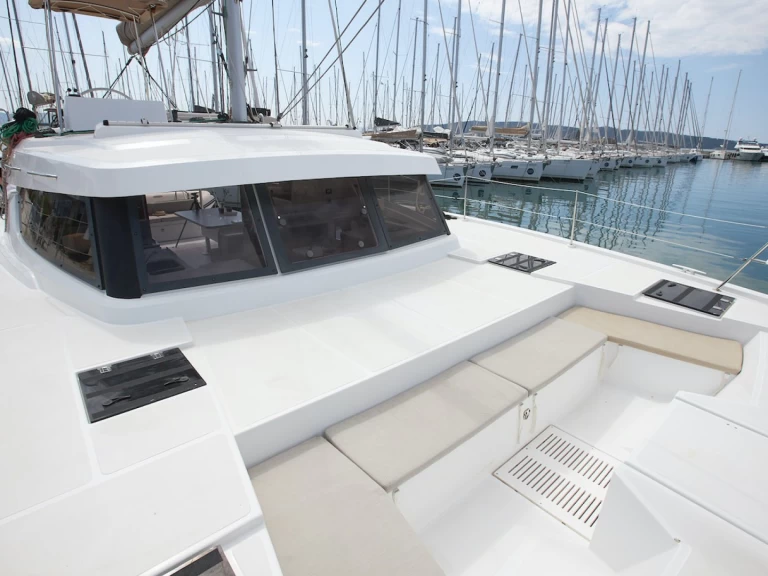 Pronájem Katamarán v Kaštela -Bali Bali Catspace Voile