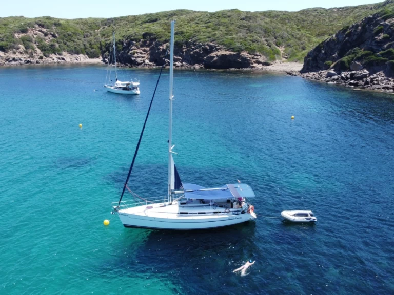 Pronájem Plachetnice Bavaria s licencí