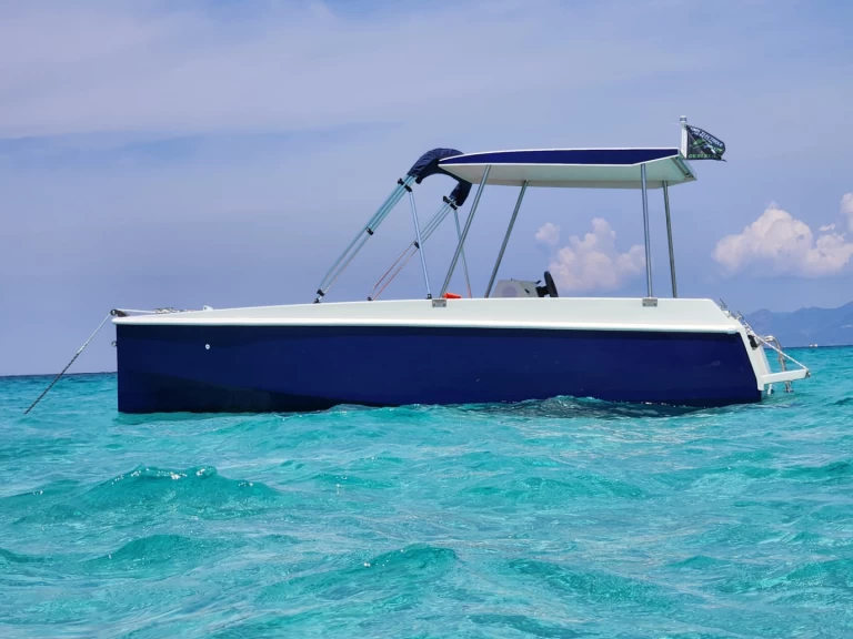 Pronájem Motorová loď v Saint-Florent -Alizée Electronic Lagon55