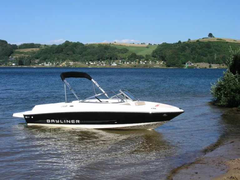 Pronájem jachty v Salles-Curan -Bayliner Bayliner 175 GT na Samboatu