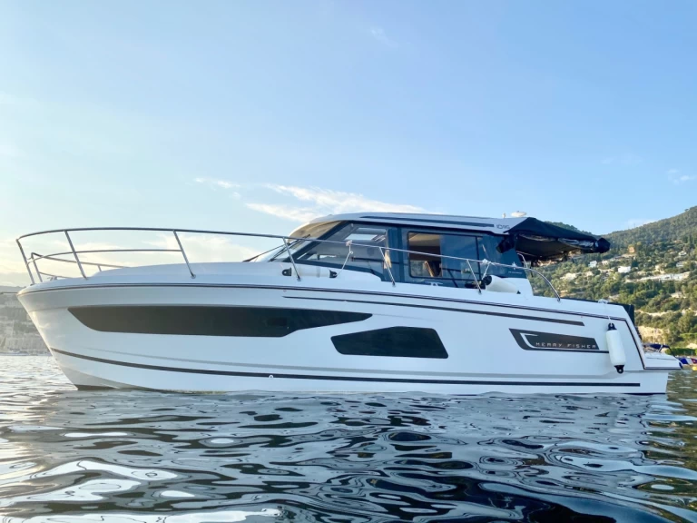 Pronajmout si Jeanneau Merry Fisher 1095 v Saint-Laurent-du-Var
