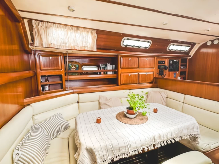 Pronájem jachty v Porroig -Bavaria Bavaria 42 Cruiser na Samboatu