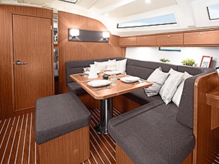 Pronajmout si Bavaria Cruiser 41 v Flensburg