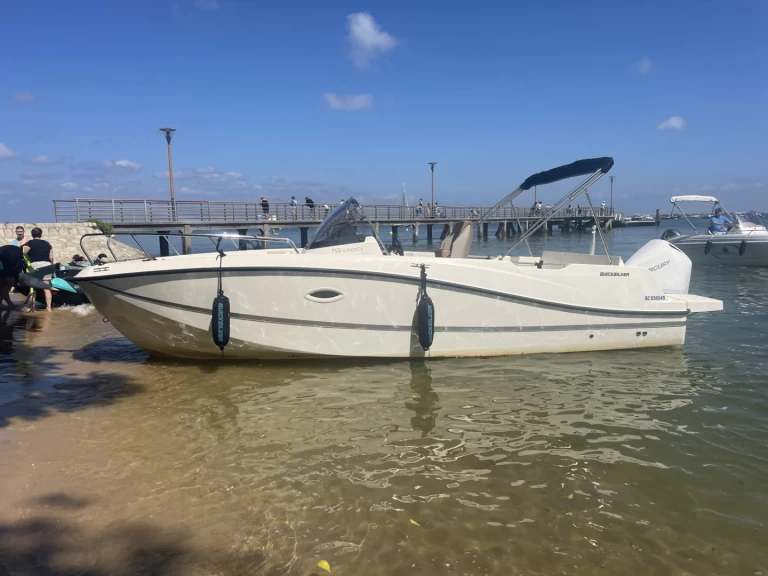 Pronájem lodi Quicksilver Activ 755 Sundeck v Lège-Cap-Ferret na Samboatu