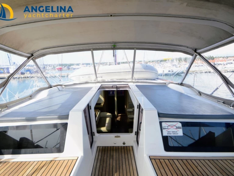 Pronájem Plachetnice v Biograd Na Moru -Bénéteau Oceanis 51.1