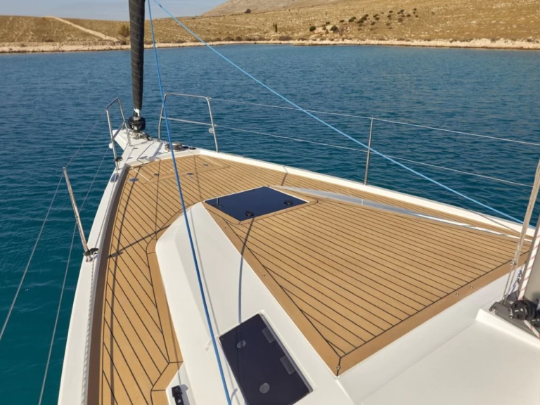 Pronajmout si Elan Impression 45 v Pirovac