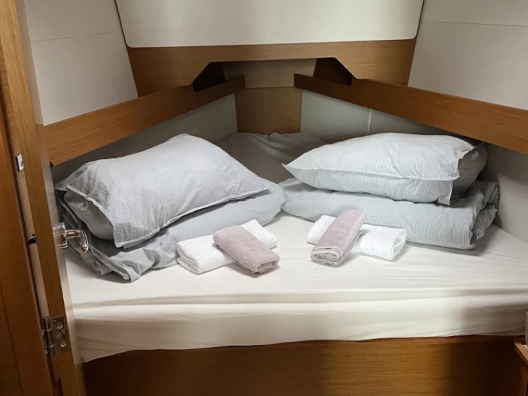 Pronájem lodi Trogir lákavé ceny Sun Odyssey 349