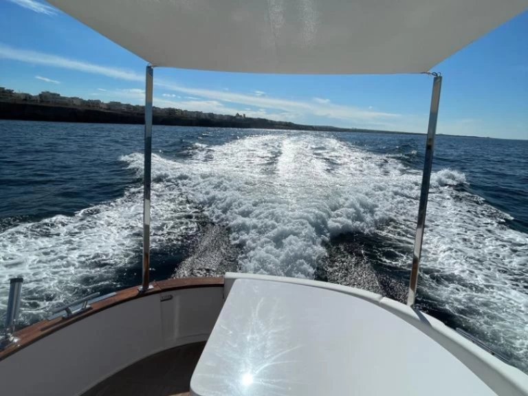 Pronajmout si Mimi Libeccio 9.5 wa v San Vito