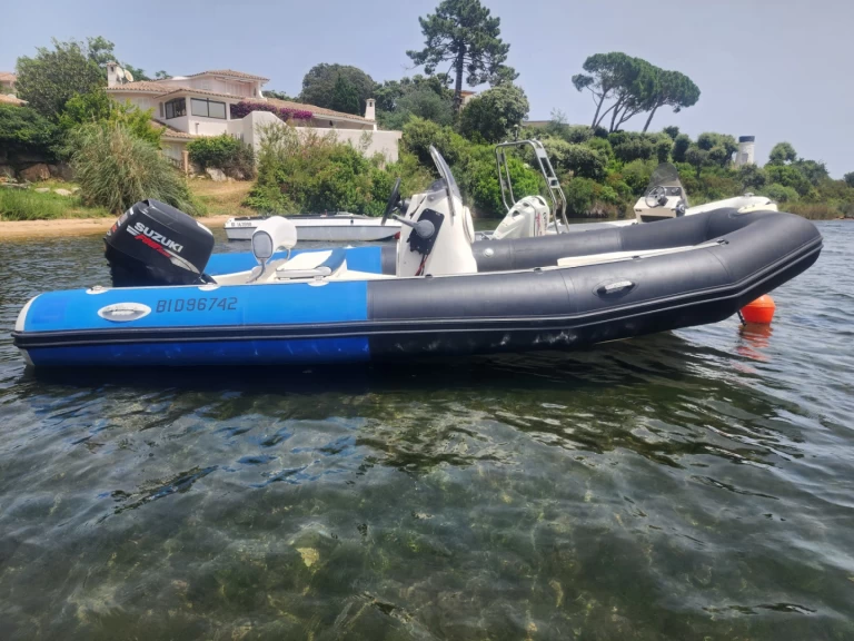 Pronájem jachty v Porto-Vecchio -Zodiac Sundream na Samboatu