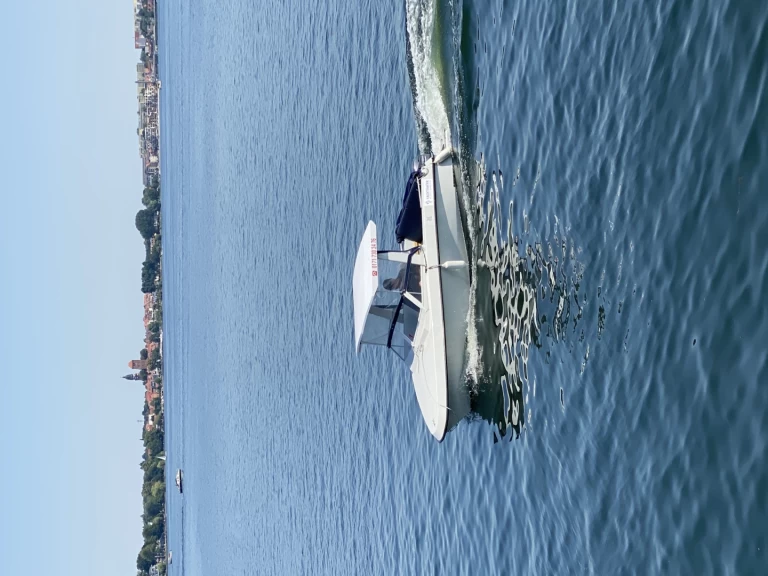 Pronajmout Říční loď se skipperem či ne Tagescharter v Waren (Müritz)