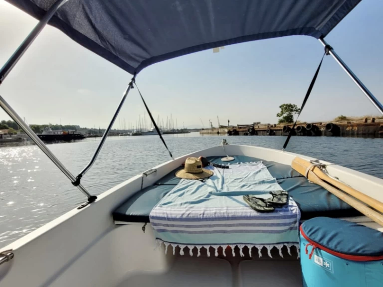 Pronájem lodi Quicksilver Quicksilver 410 Fish v Marseille na Samboatu