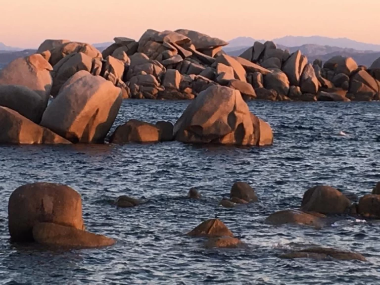 Pronájem lodi La Maddalena lákavé ceny Lagoon 440