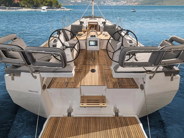 Pronajmout si Bavaria Bavaria C42 v Grossenbrode