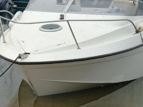 Bénéteau Flyer 5 Grand Prix jednotlivci a charterové společnosti v Marseille