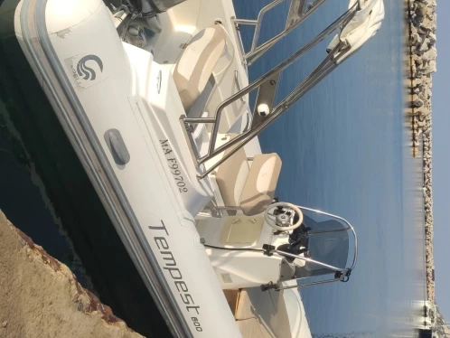 Pronajmout si Capelli Tempest 600 v Marseille