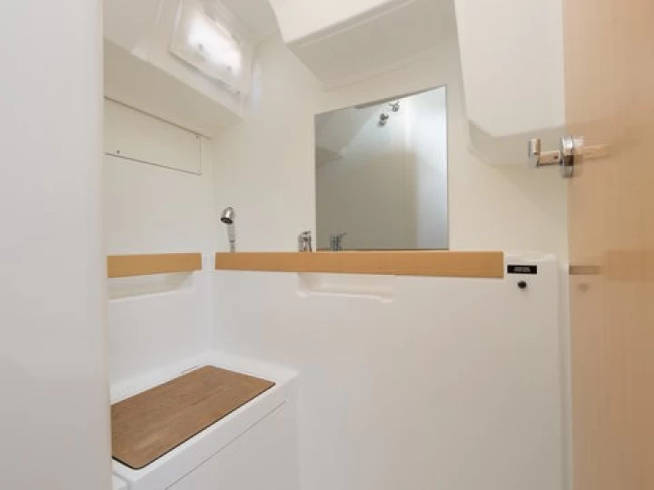 Bénéteau Oceanis 38.1 jednotlivci a charterové společnosti v Göcek 