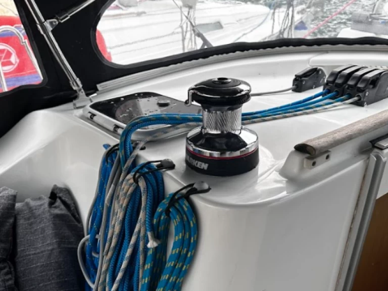 Bénéteau Oceanis 473 Clipper jednotlivci a charterové společnosti v Lefkáda