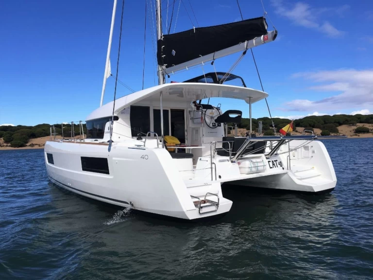 Pronájem lodi Marina Vallarta lákavé ceny Lagoon 40