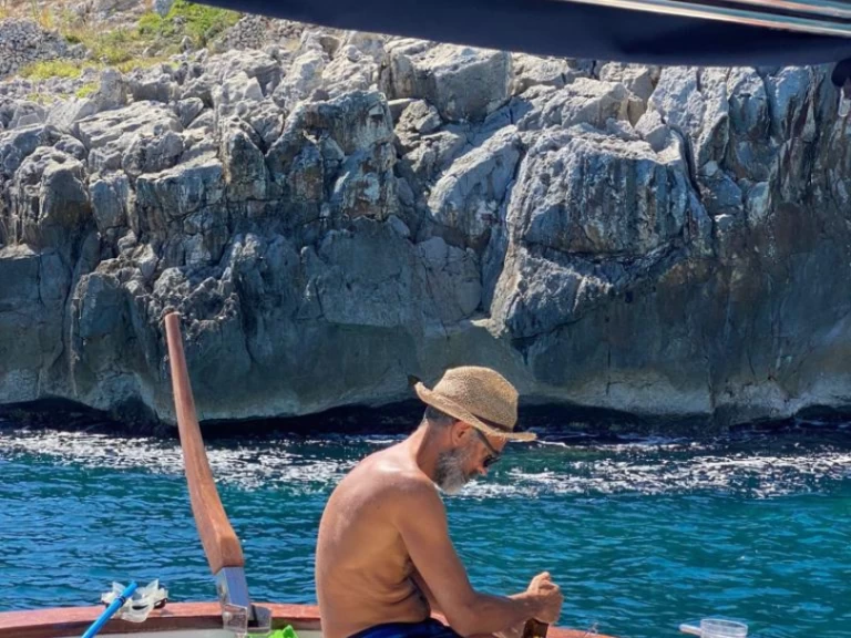 Pronajmout si Mileo Leucosya v Marina Porto