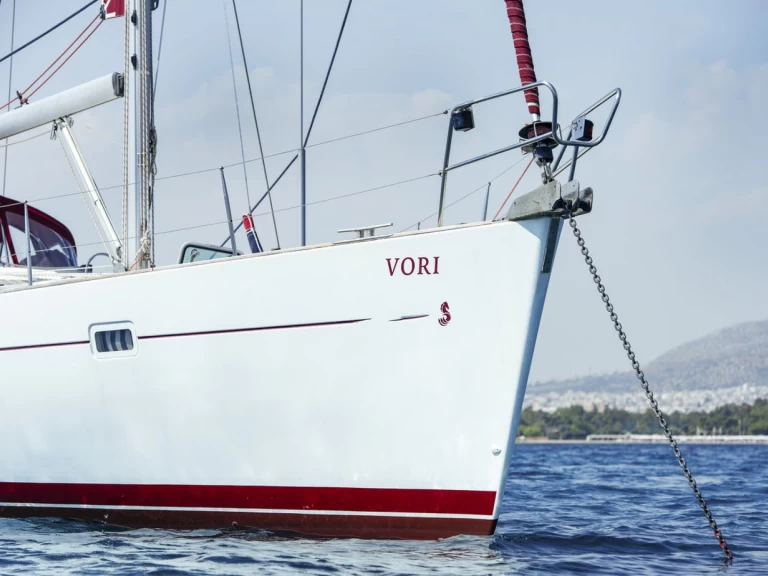 Pronajmout si Bénéteau Oceanis 473 Clipper v Alimos