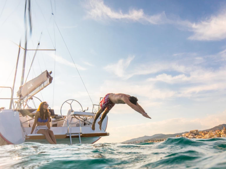 Pronájem Plachetnice v Betina -Hanse Hanse 388