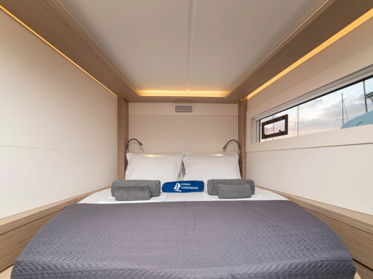 Pronajmout Katamarán se skipperem či ne Lagoon v Lefkáda