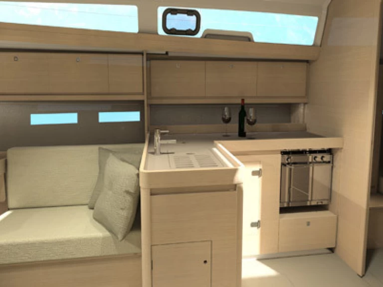 Plachetnice k pronájmu v Anse Marcel za nejlepší cenu