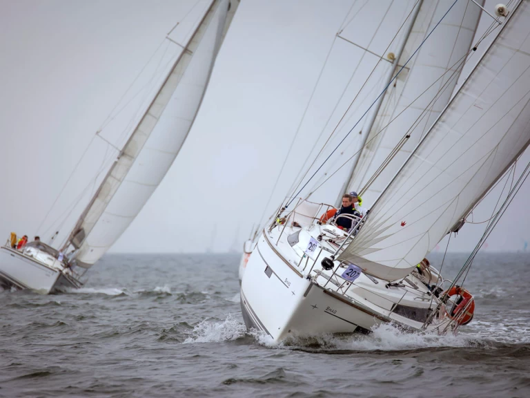 Plachetnice k pronájmu v Heiligenhafen za nejlepší cenu