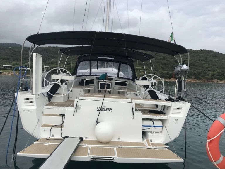 Pronájem Plachetnice v Cugnana Verde -Dufour Dufour 530