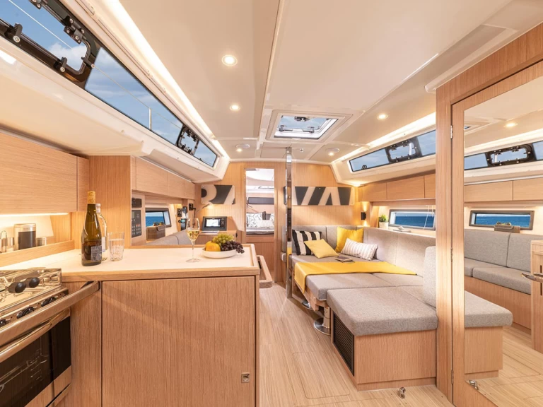 Bavaria Bavaria C42 jednotlivci a charterové společnosti v Portoferraio