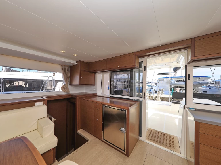 Pronajmout si Lagoon Lagoon 450 F v Sukošan