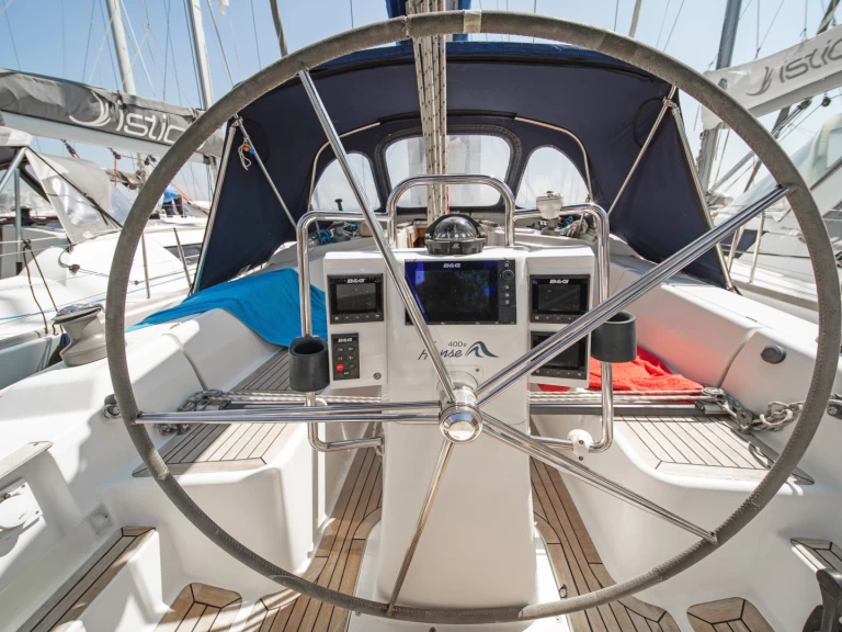 Pronajmout Plachetnice se skipperem či ne Hanse v Preveza