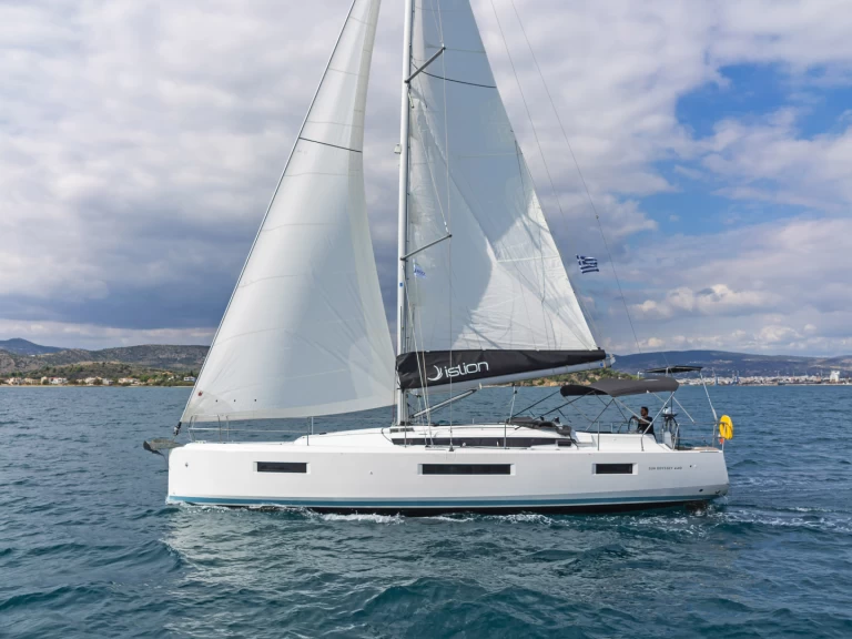 Jeanneau Sun Odyssey 440 jednotlivci a charterové společnosti v Skiathos