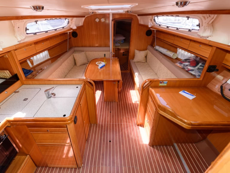 Pronájem Plachetnice Bavaria s licencí