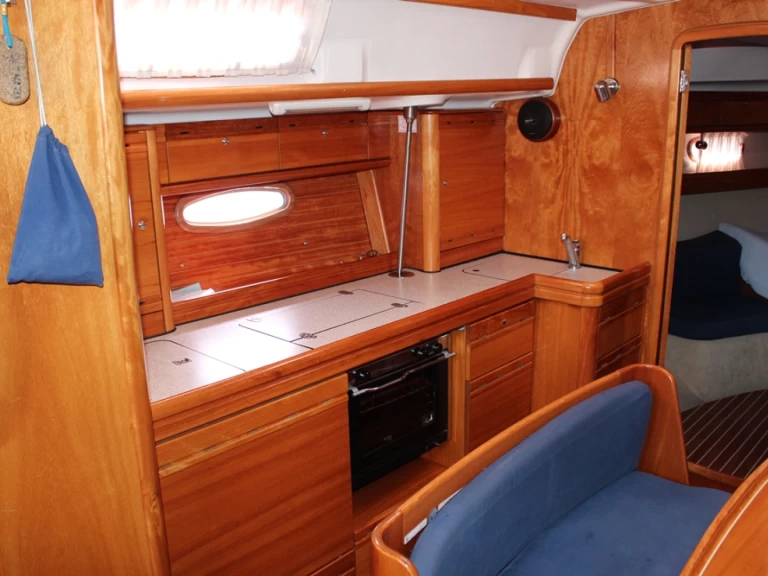 Pronájem lodi Bavaria Bavaria 39 Cruiser v Vrsar na Samboatu