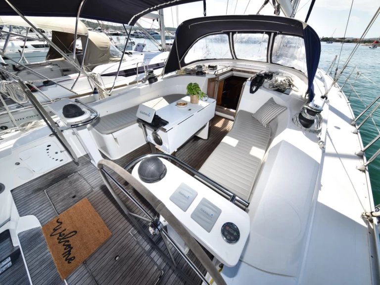 Pronájem lodi Bavaria Cruiser 45 v Sukošan na Samboatu