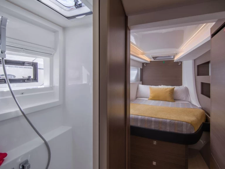 Pronájem lodi Leopard Leopard 42 v Rodney Bay na Samboatu