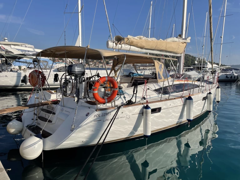 Pronájem lodi Jeanneau Jeanneau 53 v Rogoznica na Samboatu