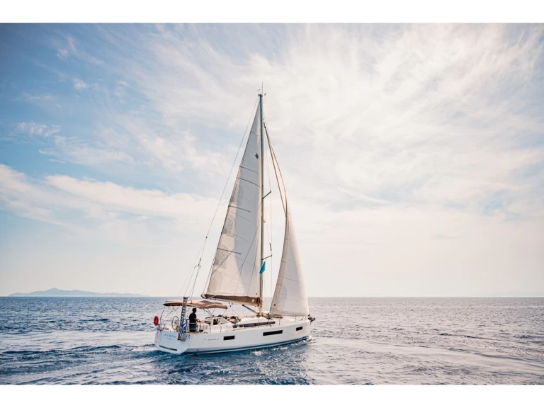 Pronájem Plachetnice v Alimos -Jeanneau Sun Odyssey 440