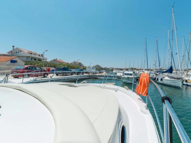 Pronájem jachty v Jezera -Sas Vektor ADRIANA 36 na Samboatu