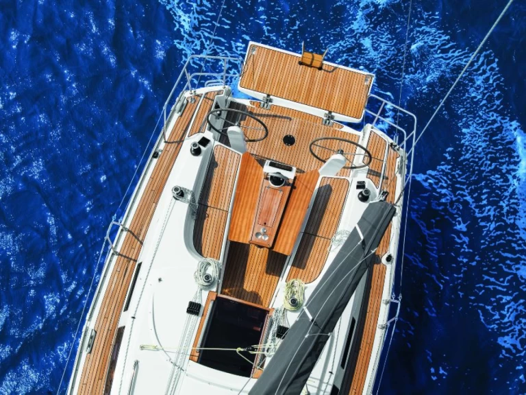 Pronájem lodi Bavaria Cruiser 34 v Portoferraio na Samboatu