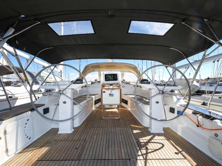 Pronájem jachty v Biograd Na Moru -Bavaria Cruiser 45 na Samboatu