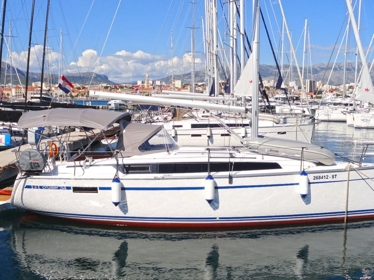 Pronájem Plachetnice v Split -Bavaria Cruiser 34